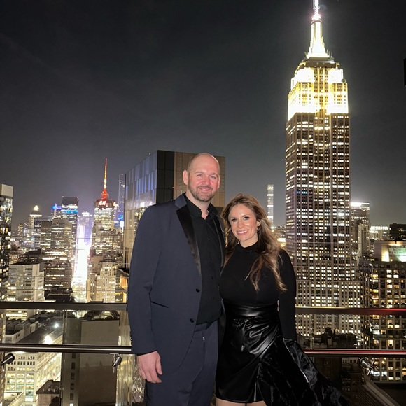 Meet your seller!!! Welcome to my closet!!!:) - Picture 3 of 8